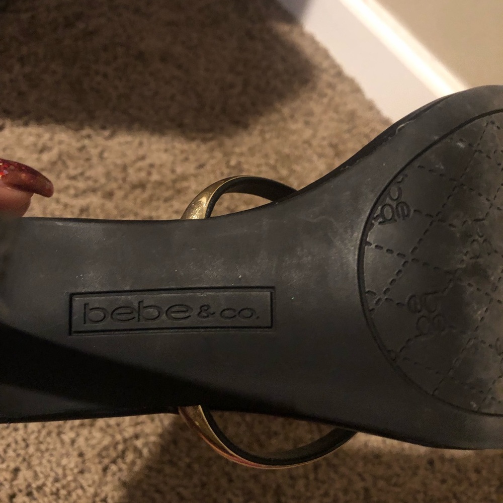 Shoes - Picture 3 of 4